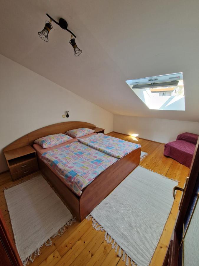 Villa Cvetic Selce Buitenkant foto