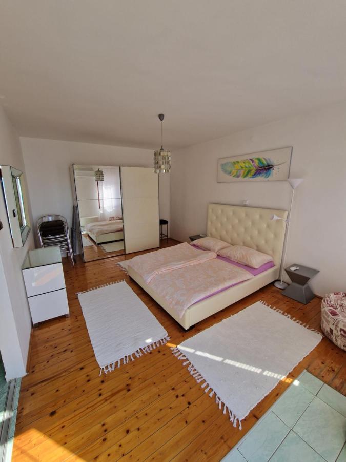 Villa Cvetic Selce Buitenkant foto